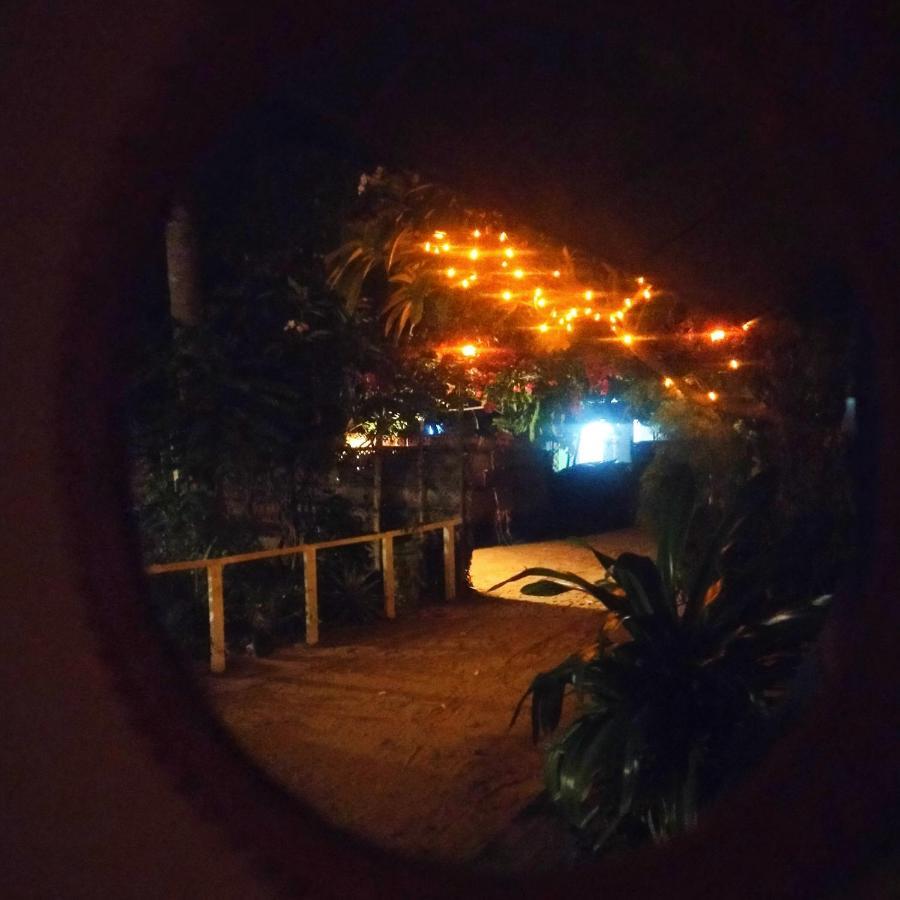 Hotel Eastwind Surf Camp Arugam Bay Exterior foto